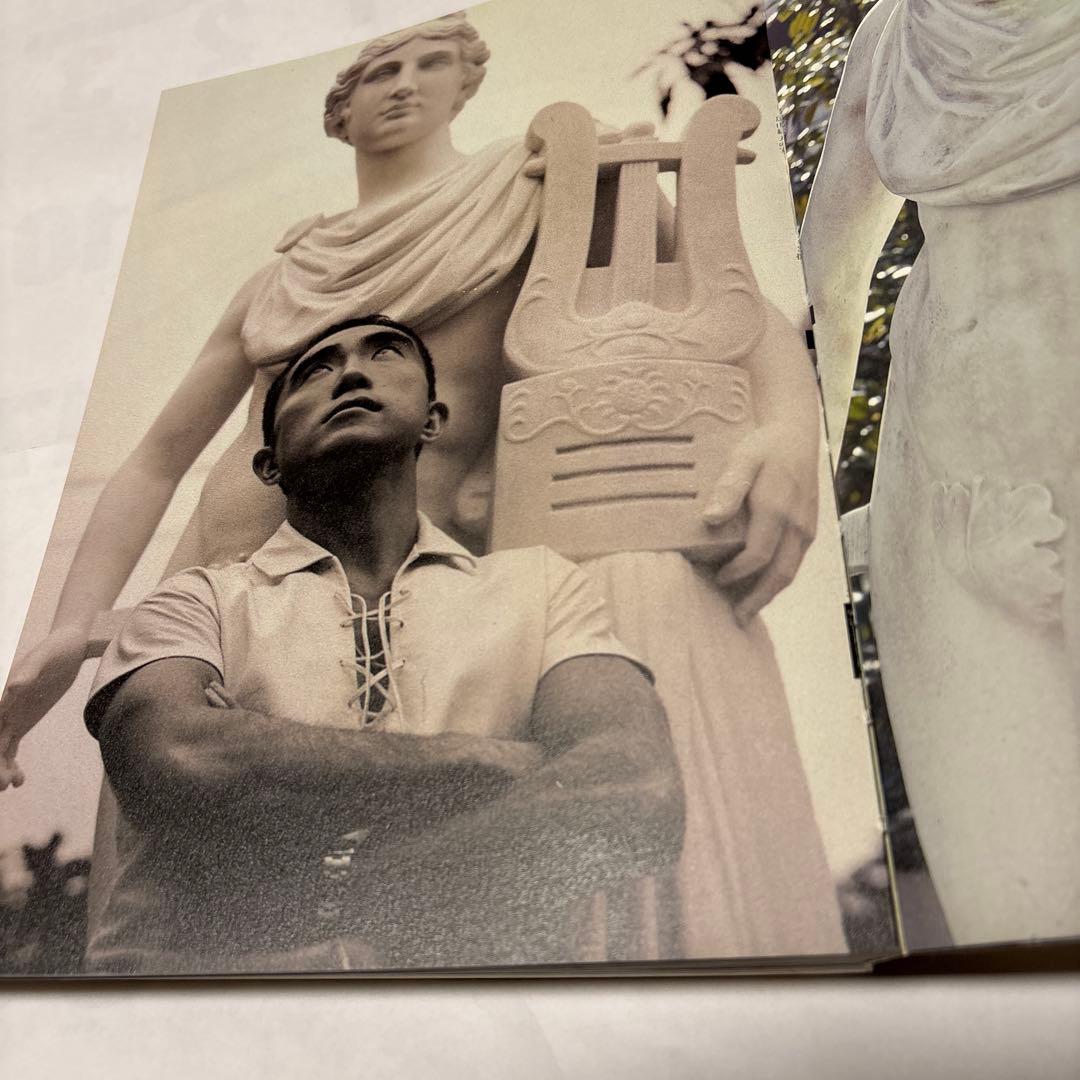 三島由紀夫の家 篠山紀信　美術評論家篠田達美渾身の論稿