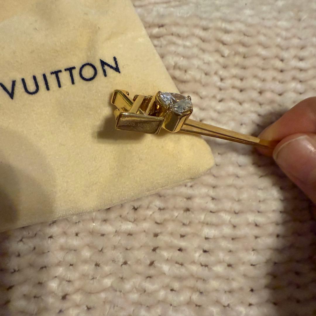 ルイヴィトン ヘアピン