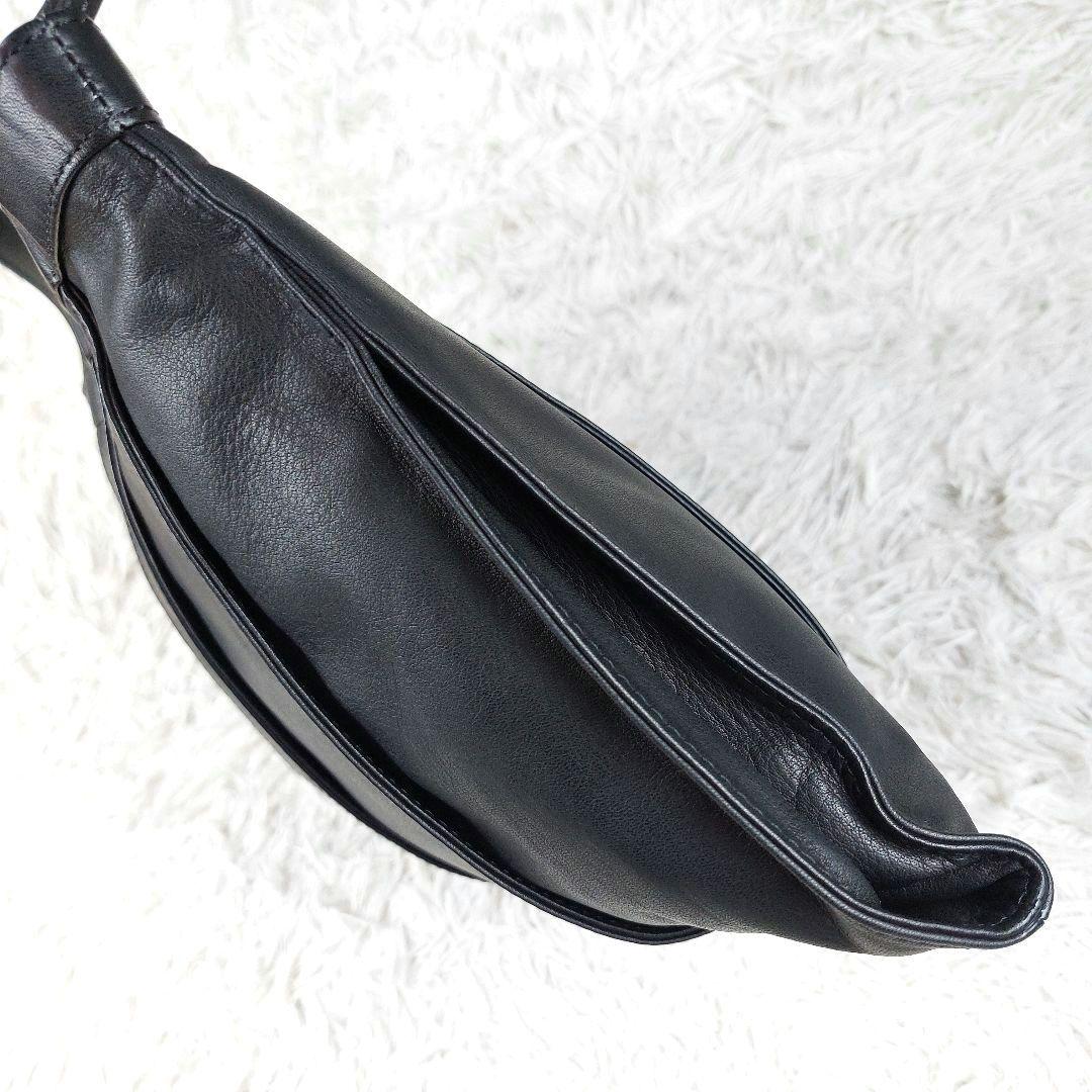 未使用級タグ付 kawa-kawa 2WAY 大容量 レザーショルダーバッグ 黒