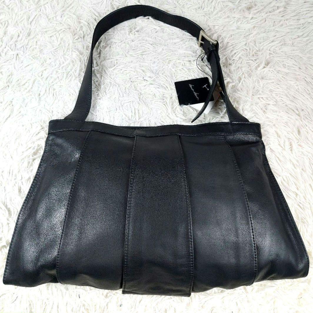 未使用級タグ付 kawa-kawa 2WAY 大容量 レザーショルダーバッグ 黒