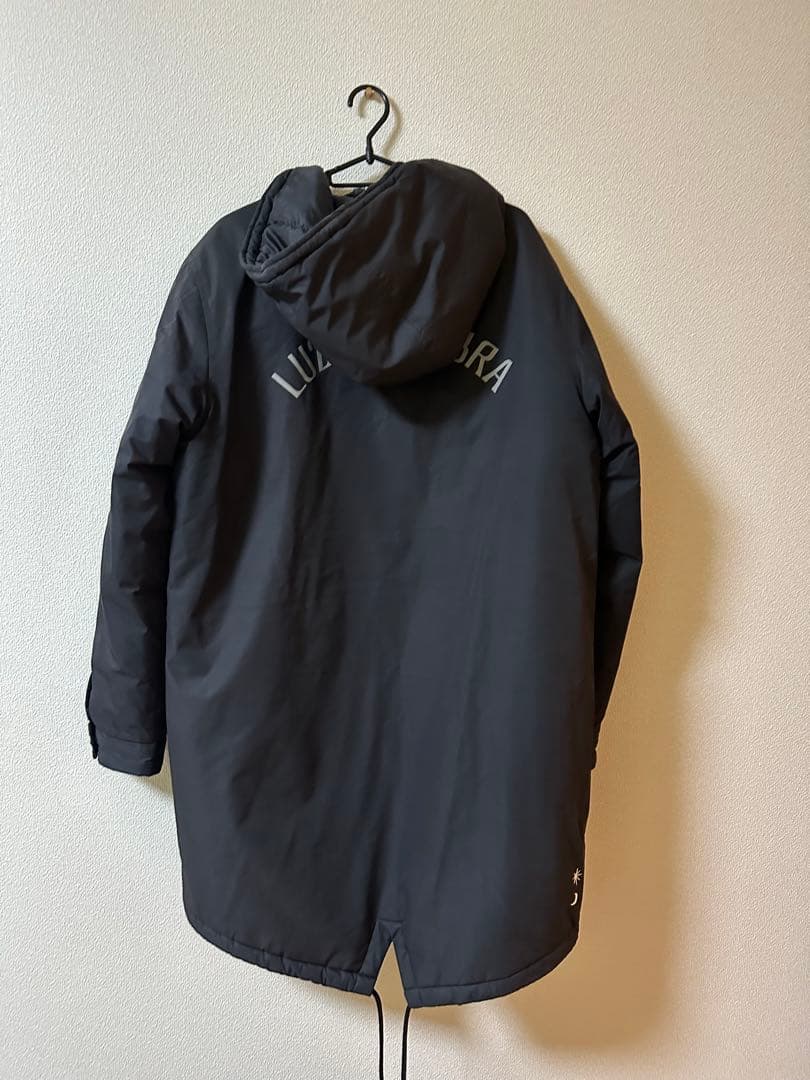 ルースイソンブラ　ロングコート　ブラック