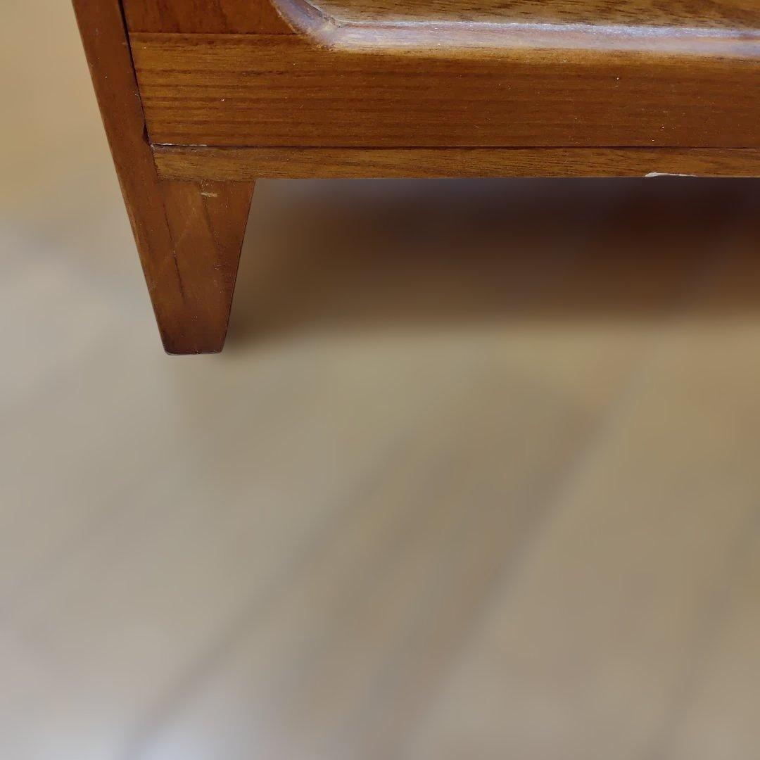 木製チェスト ガラスパネル付き