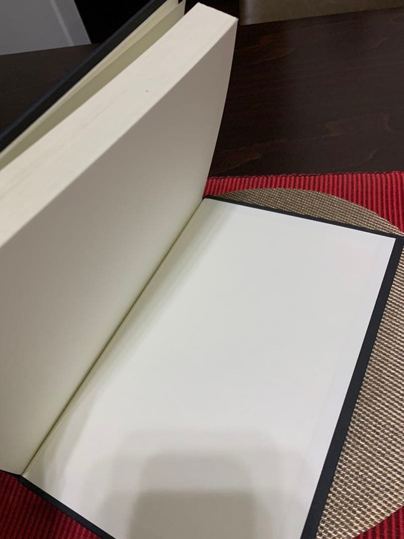 希少　Recreating Japanese Men