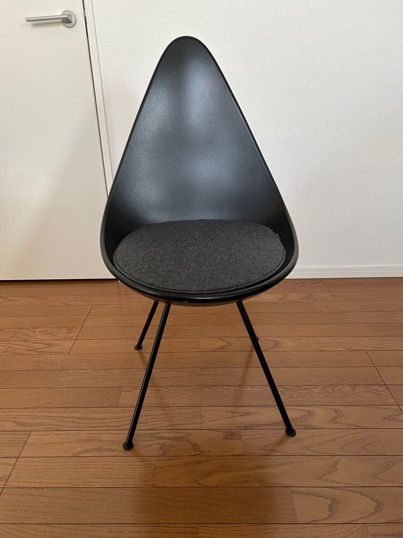 フリッツハンセン　ドロップチェア　ブラック　オリーブ　二脚まとめ売り