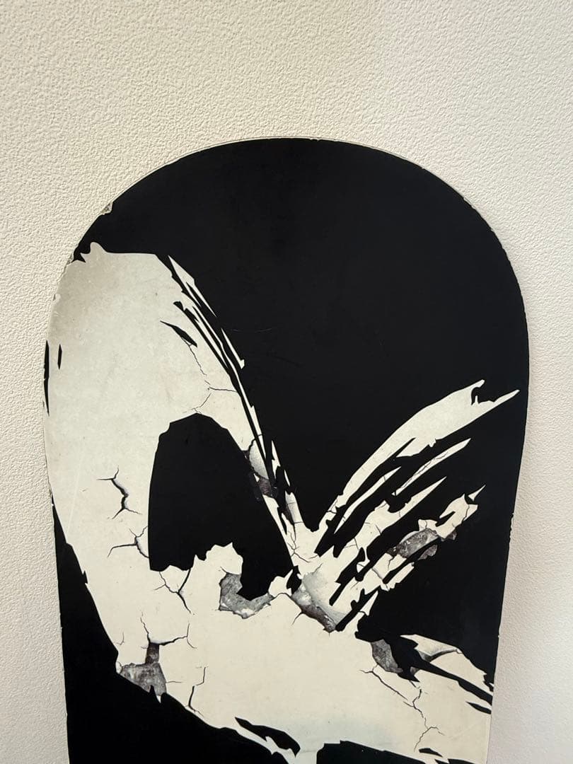 NOVEMBER ARTIST 154cmスノーボード