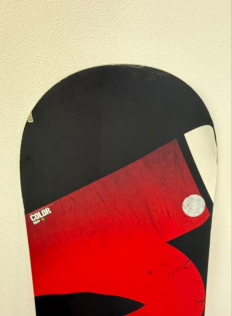 NOVEMBER ARTIST 154cmスノーボード