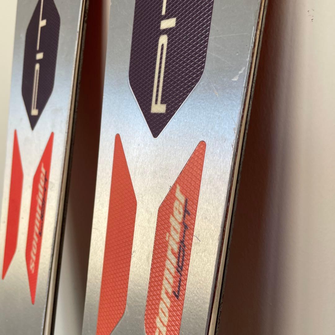 Stöckli スキー板 シルバー/オレンジ/紫 バインディング付き