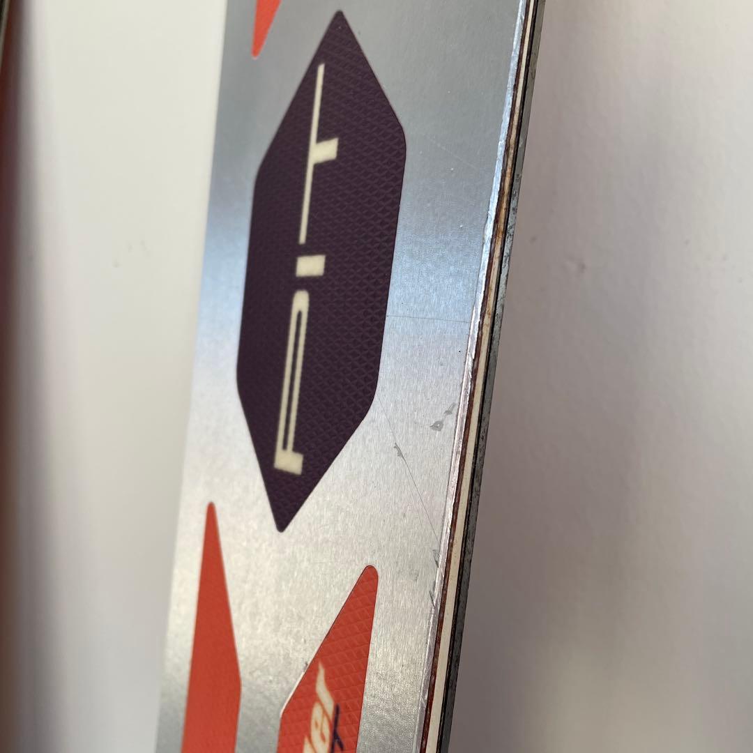 Stöckli スキー板 シルバー/オレンジ/紫 バインディング付き