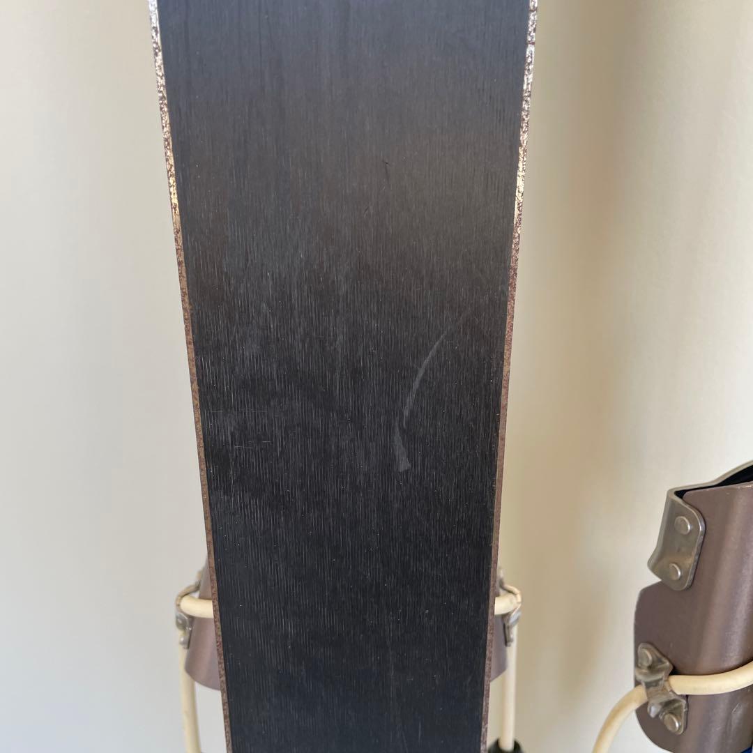 Stöckli スキー板 シルバー/オレンジ/紫 バインディング付き