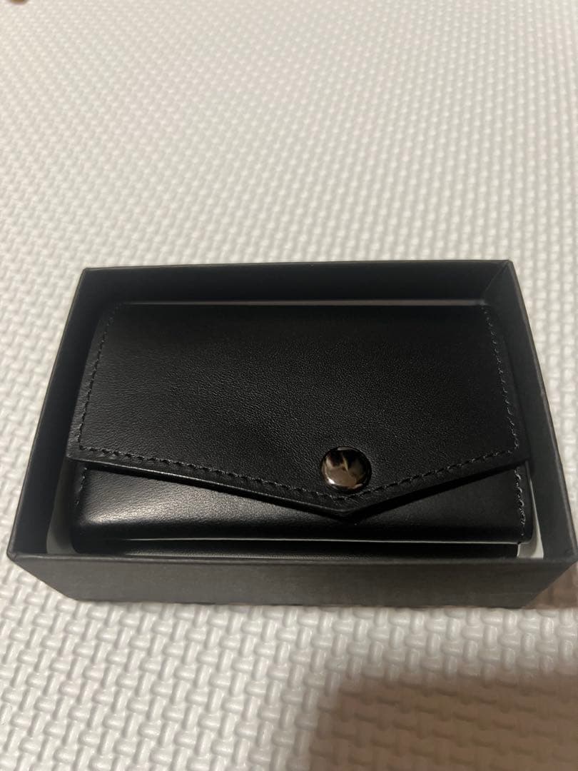 abrAsus 小さい財布 ブッテーロレザーエディション ブラック