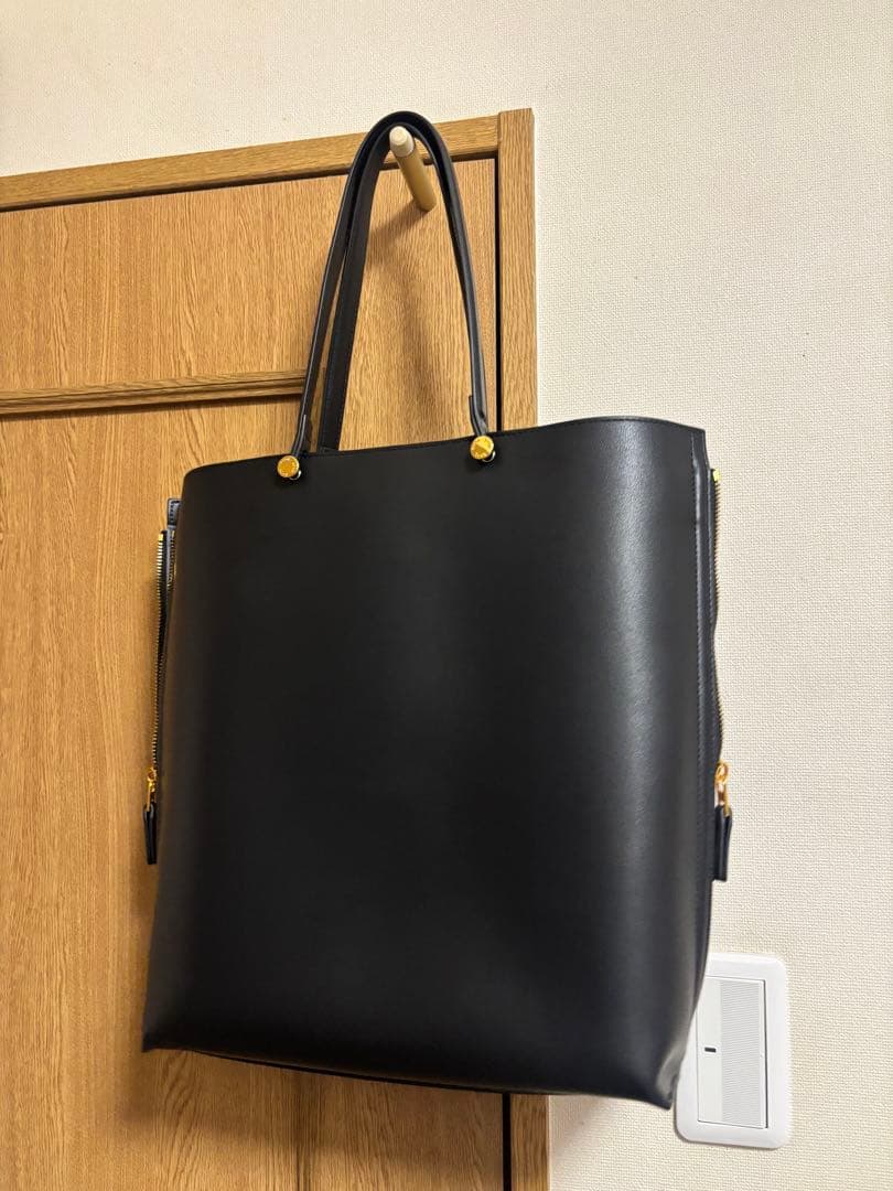 【E'POR】Y BAG Large【A4対応】　ブラック