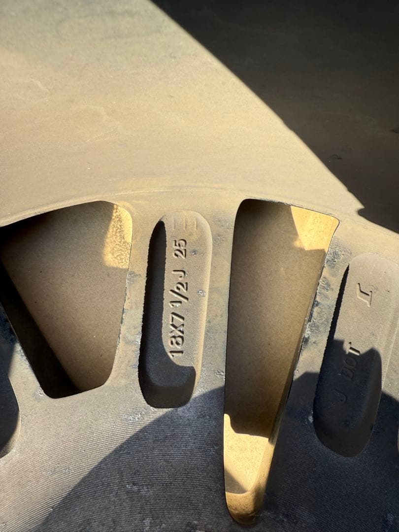 プラド150 後期 18インチ アルミホイール 純正　1本