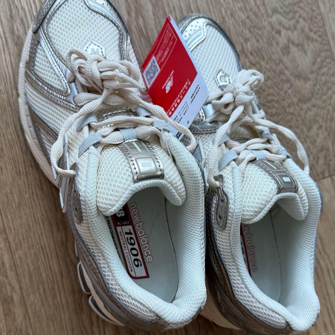 お値下【新品未使用・タグ付き】New balance 1906R 24.0cm