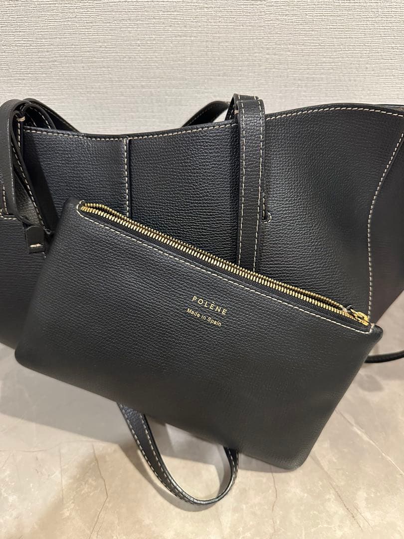 POLÈNE ブラック トートバッグ