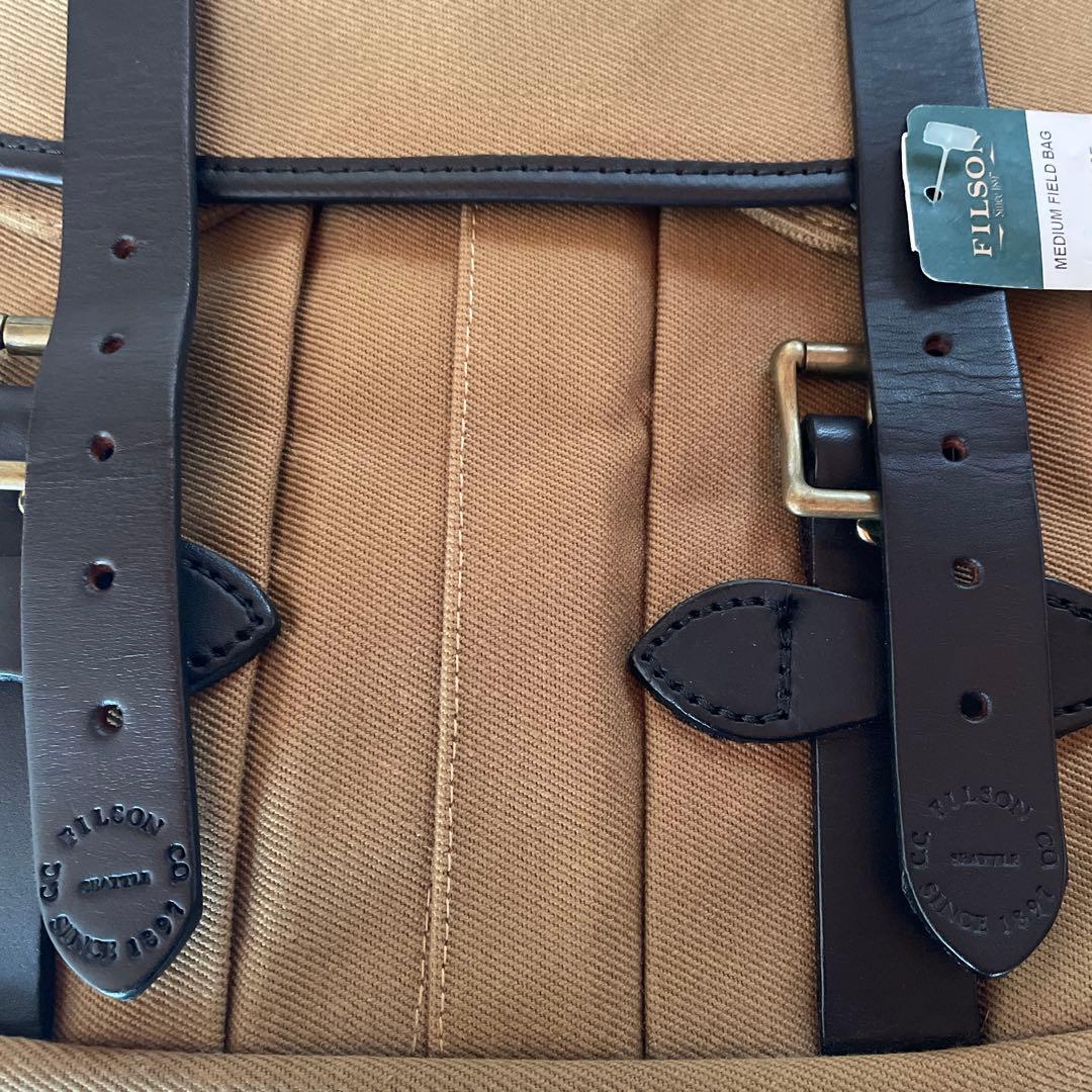 FILSON カーキ ダブルバックルバッグ 中型