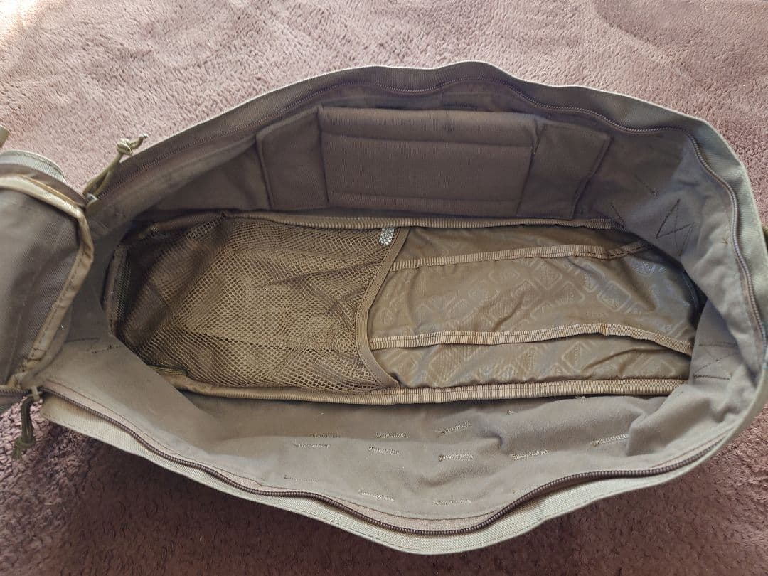 ハザード 4 プラン B 17 スリングバッグ