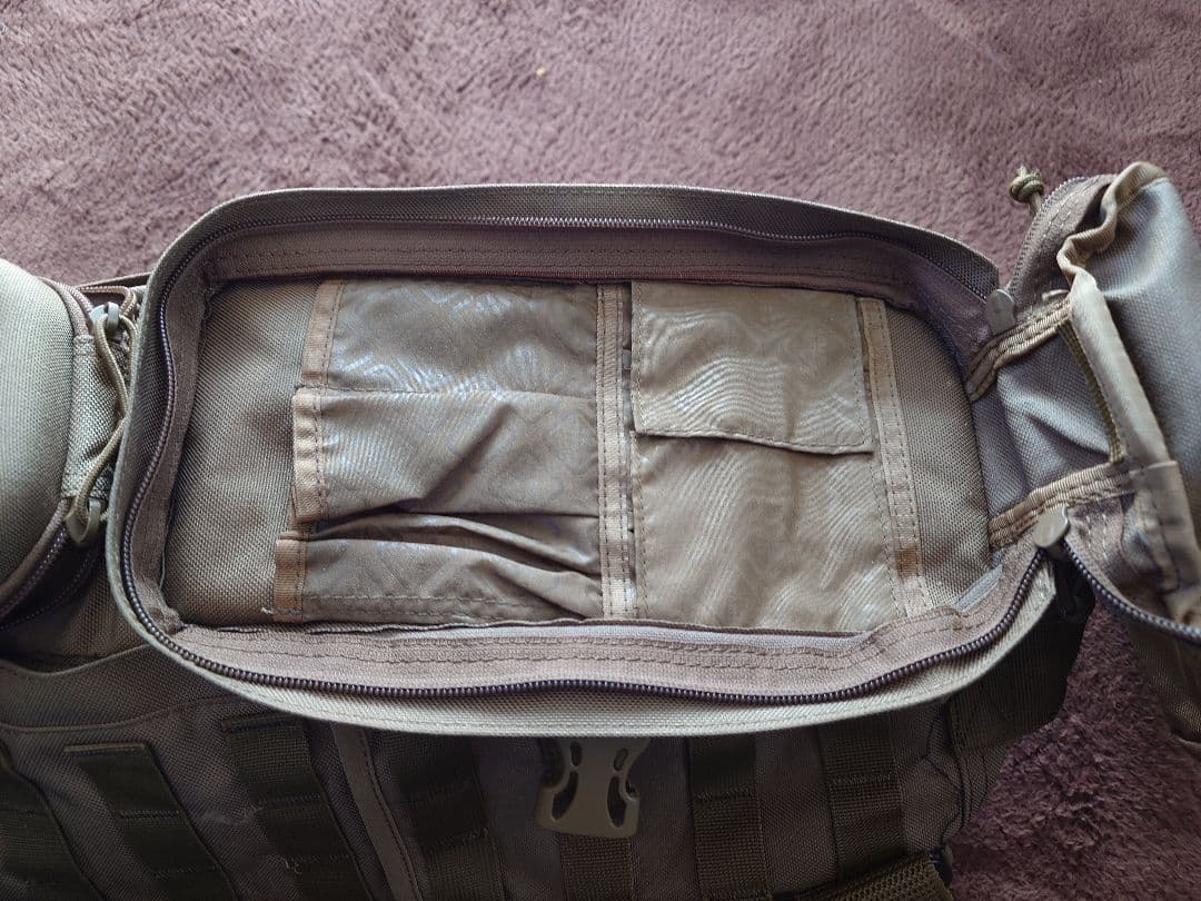 ハザード 4 プラン B 17 スリングバッグ