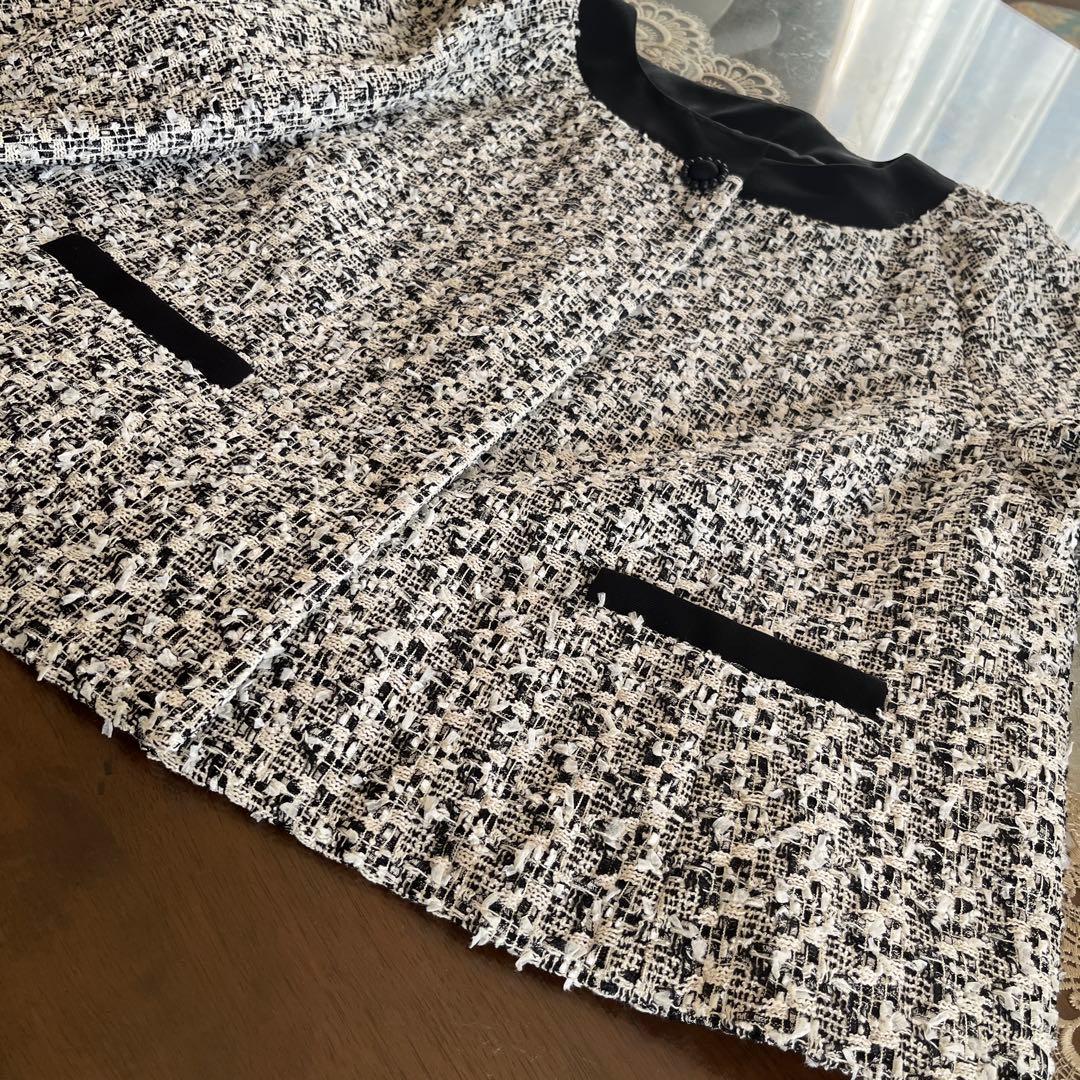 美品　大きいサイズ46 トゥービーシック　ノーカラーツイードジャケット