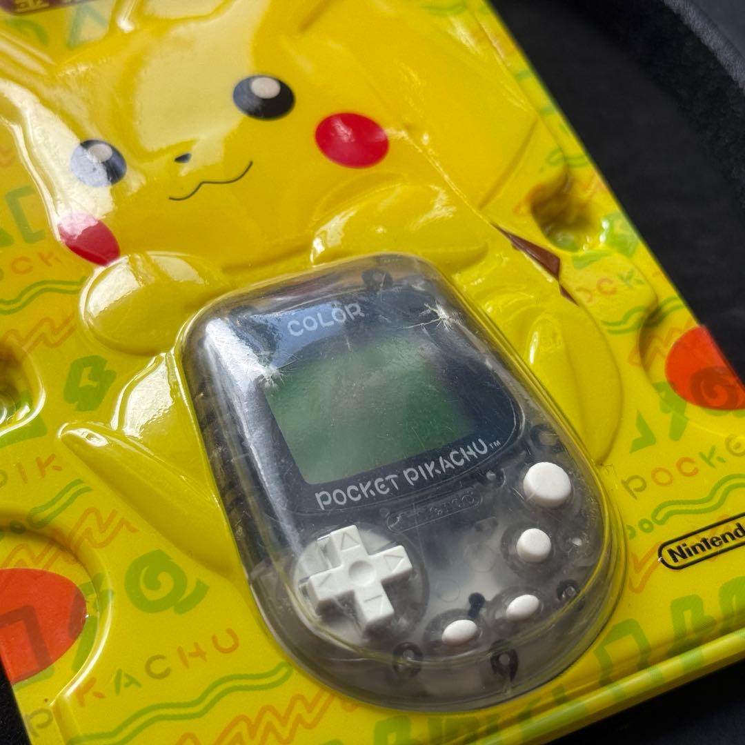 新品極美品！任天堂ポケットピカチュウ！カラー　金・銀といっしょ！動作確認済み