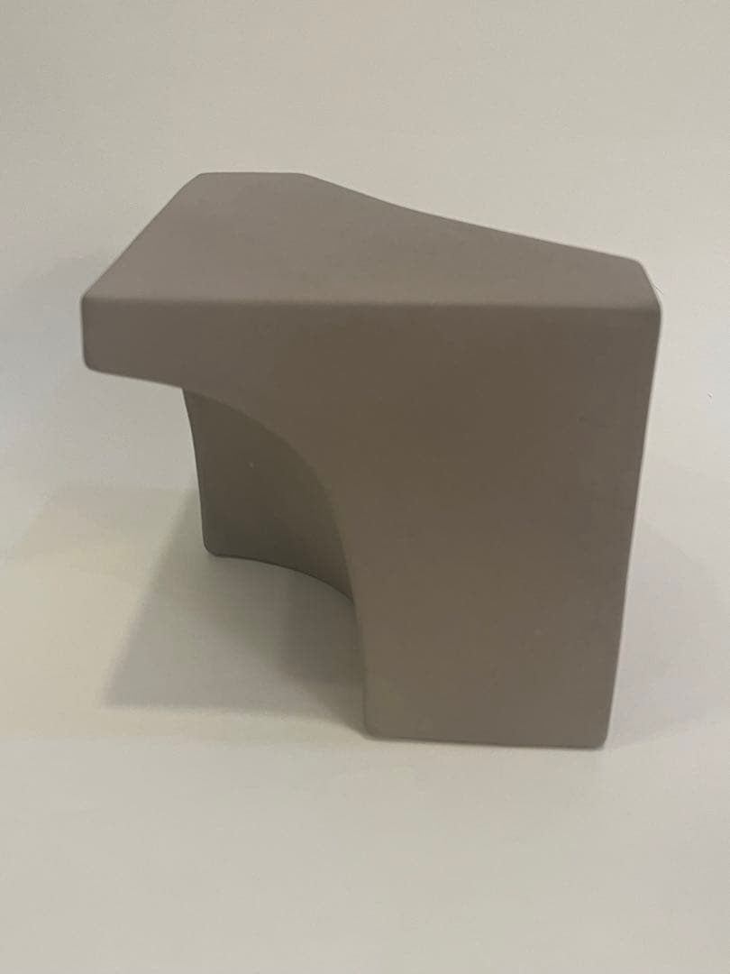 新品完売品KRISTINA DAM STUDIO 階段オブジェ　カッシーナ