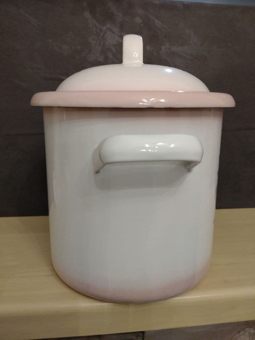 イマン iman プリンセスローズ 　ミニストッカー 琺瑯缶 レア ヴィンテージ