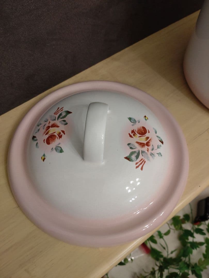 イマン iman プリンセスローズ 　ミニストッカー 琺瑯缶 レア ヴィンテージ