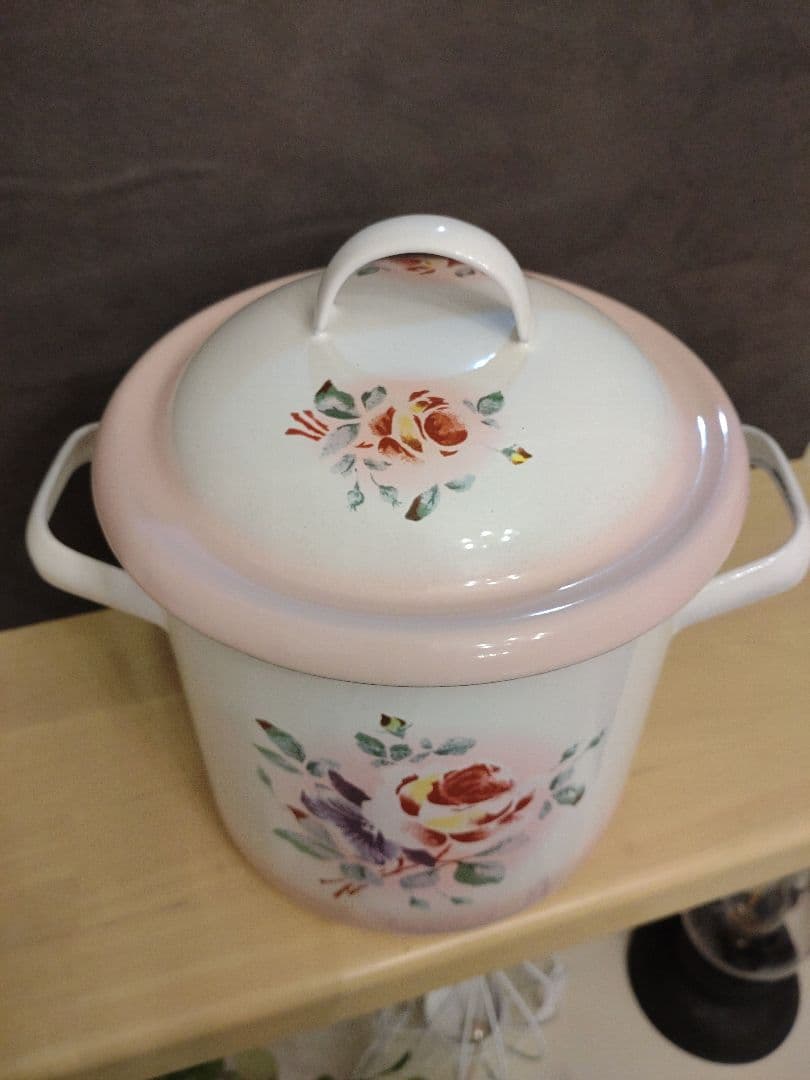 イマン iman プリンセスローズ 　ミニストッカー 琺瑯缶 レア ヴィンテージ