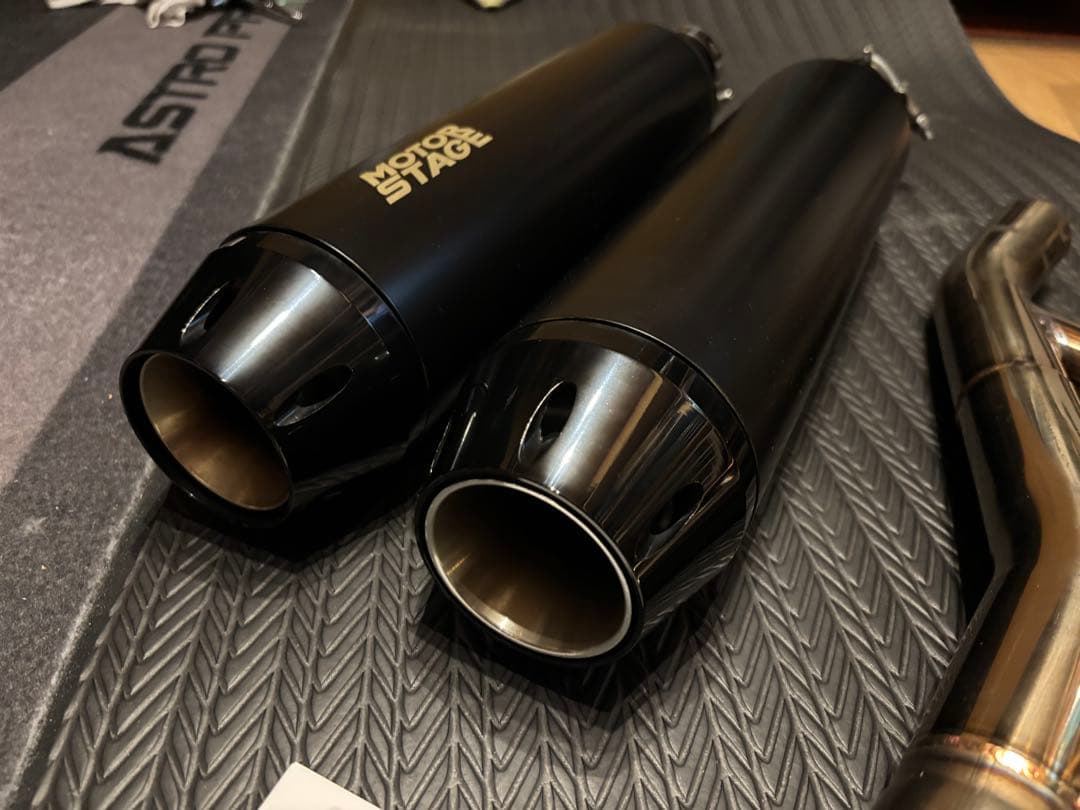 スポーツスターS モーターステージ　スリップオンマフラー