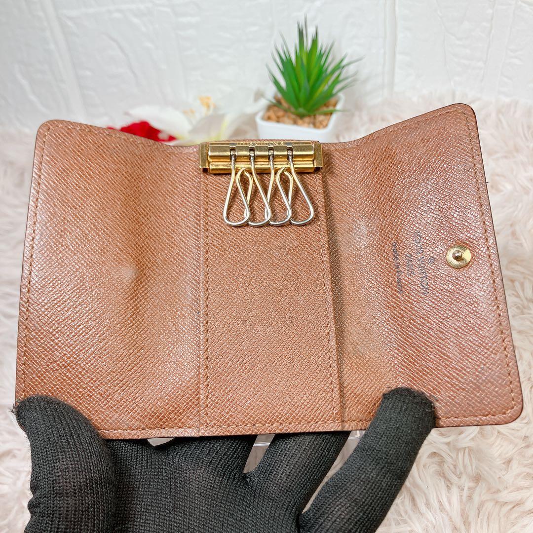 美品 ルイヴィトン ミュルティクレ4 モノグラム キーケース M69517