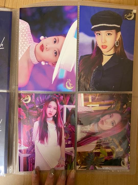 TWICEナヨンラントレセミコンプ