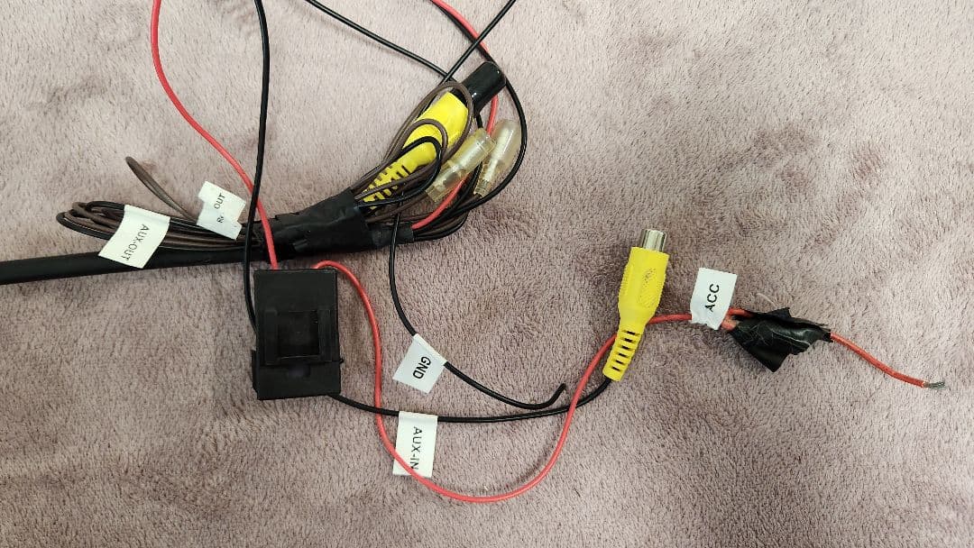 ALPINE　SSA9T　リアモニター2個セット