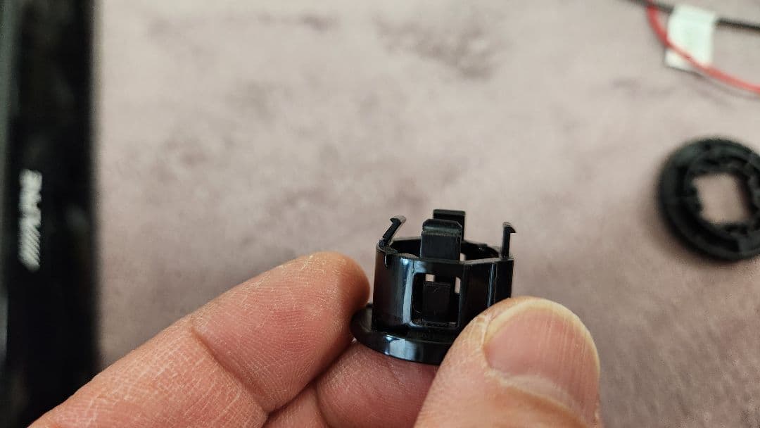 ALPINE　SSA9T　リアモニター2個セット