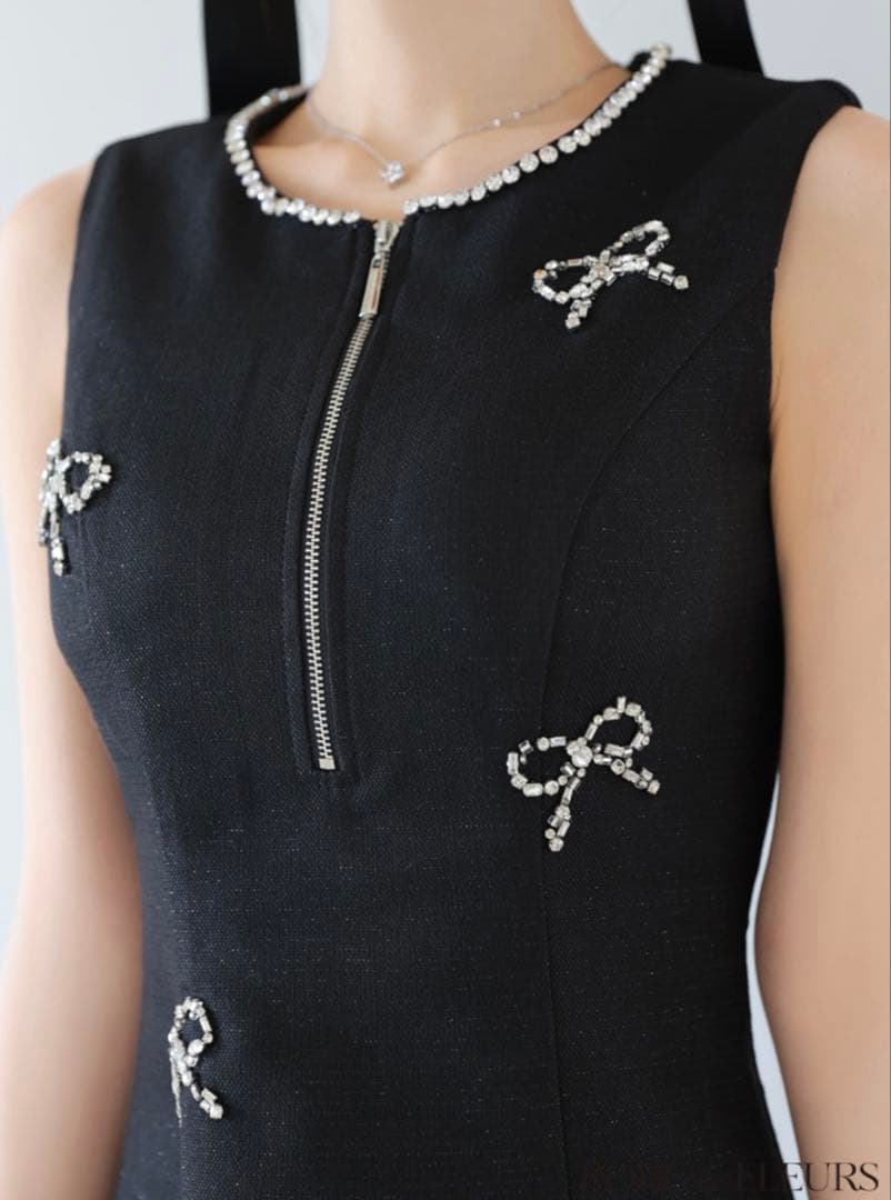 ROBEdeFLEURSノースリーブ ビジュー ジップデザイン リボンフレアミニ