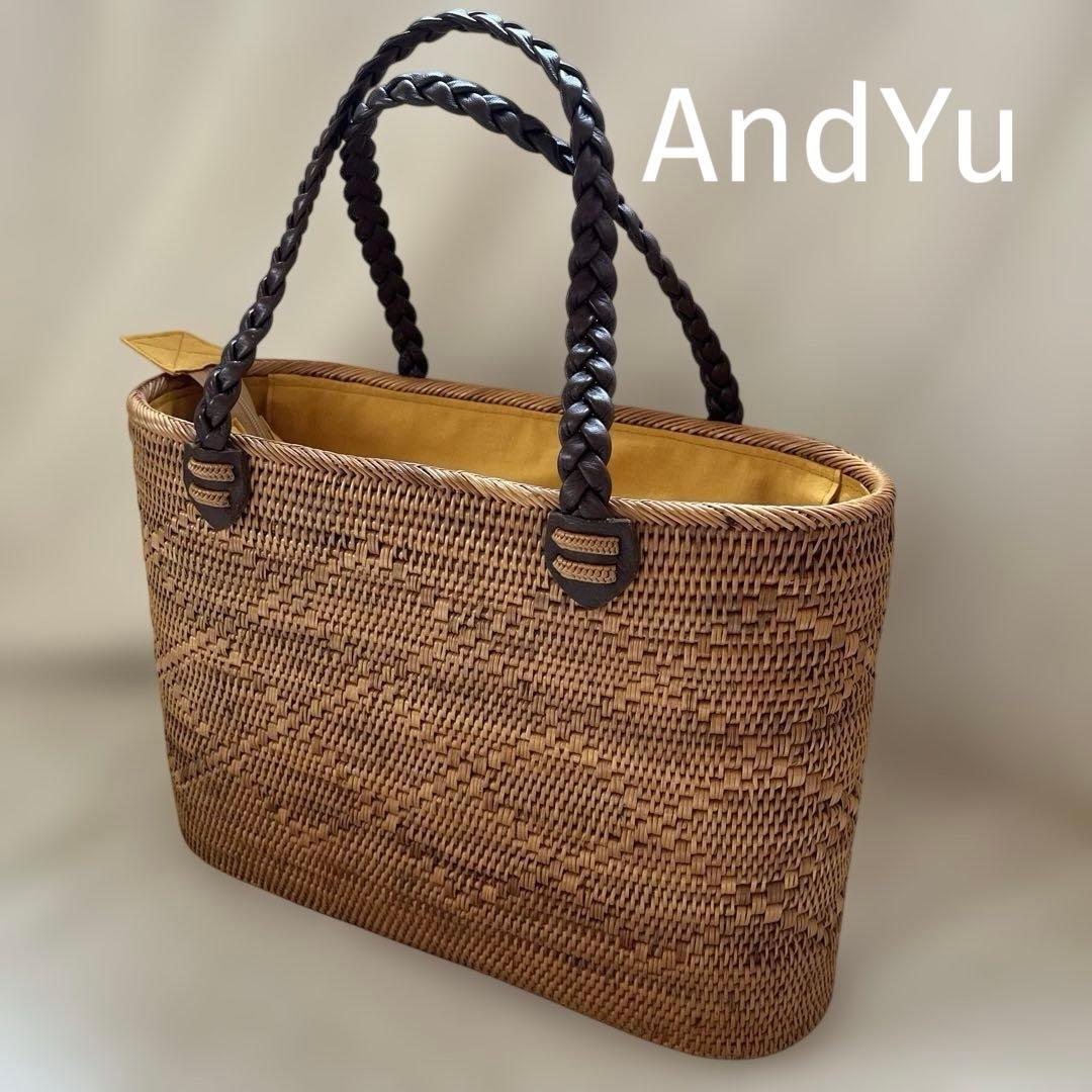 美品！アンドユウ　アタ製カゴバッグ　AndYu内布ファスナー付き