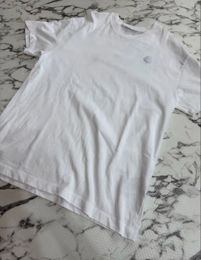 モンクレール tシャツ