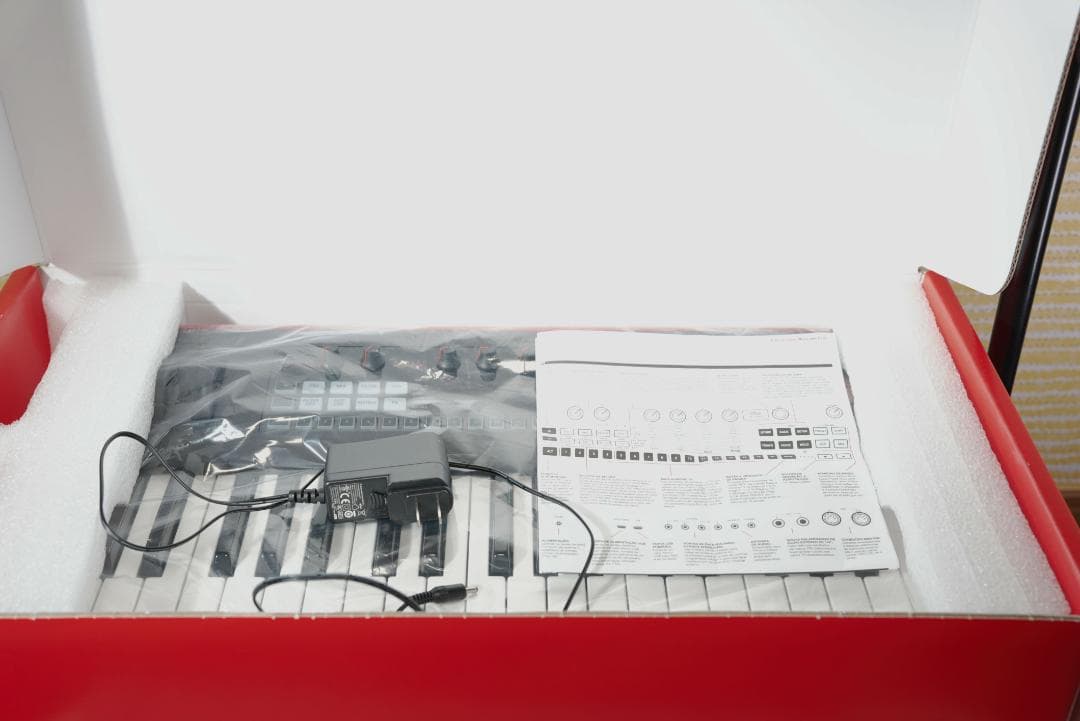 Agape／UNO Synth Pro（アナログシンセサイザー）