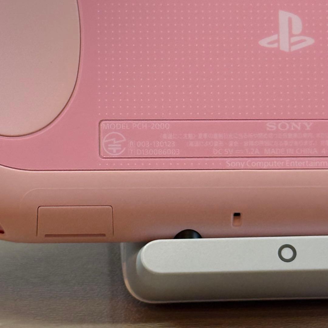 4-332 PSVITA PCH-2000 MERCURYDUO 箱付き