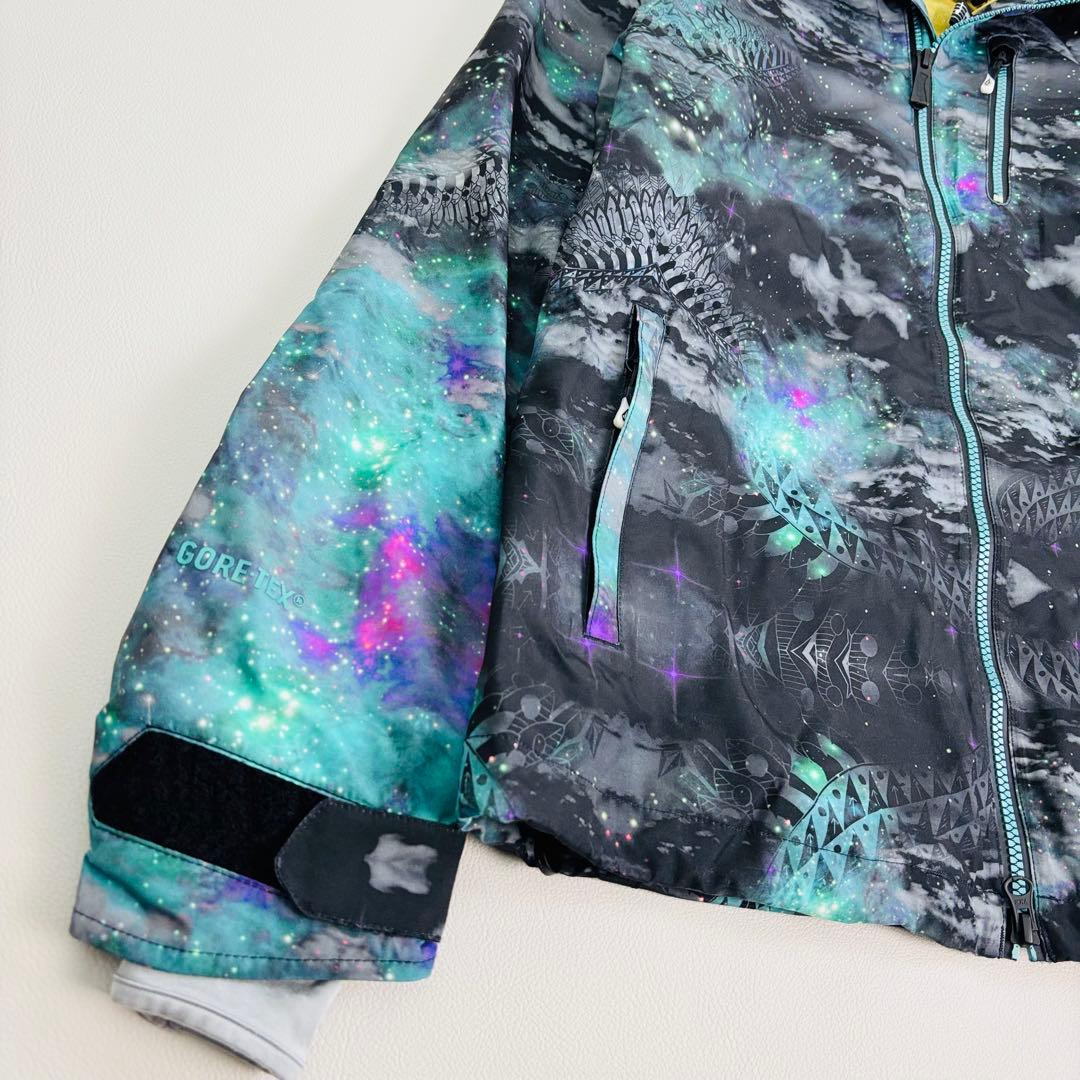 2474【極美品】ボルコム ゴアテックス ジャケット スノボウェア 光沢感