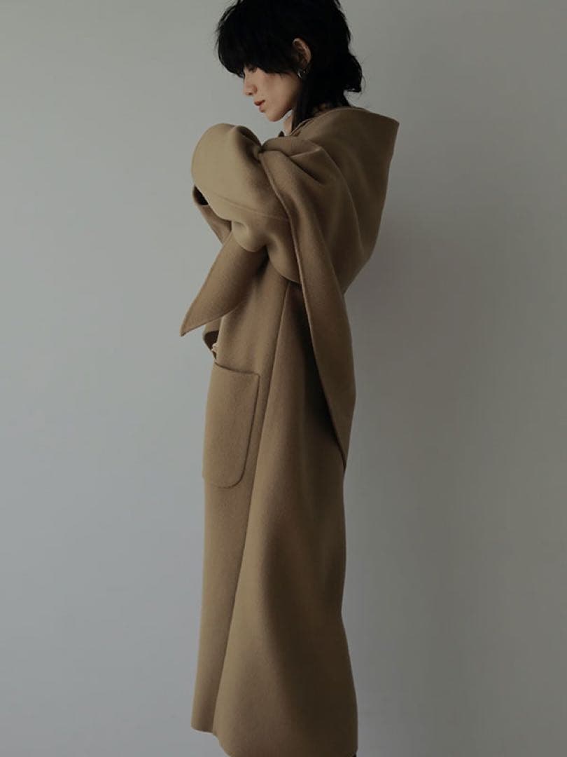 新品　ETRE リバーストールロングコート　BEIGE