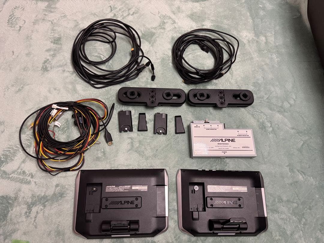 【マイケル】ALPINE アルパイン　ヘッドレストモニター