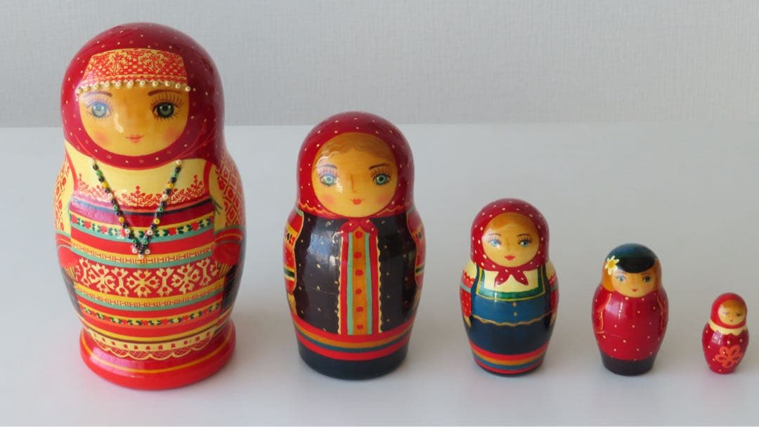 ロシアのマトリョーシカ 5個セット