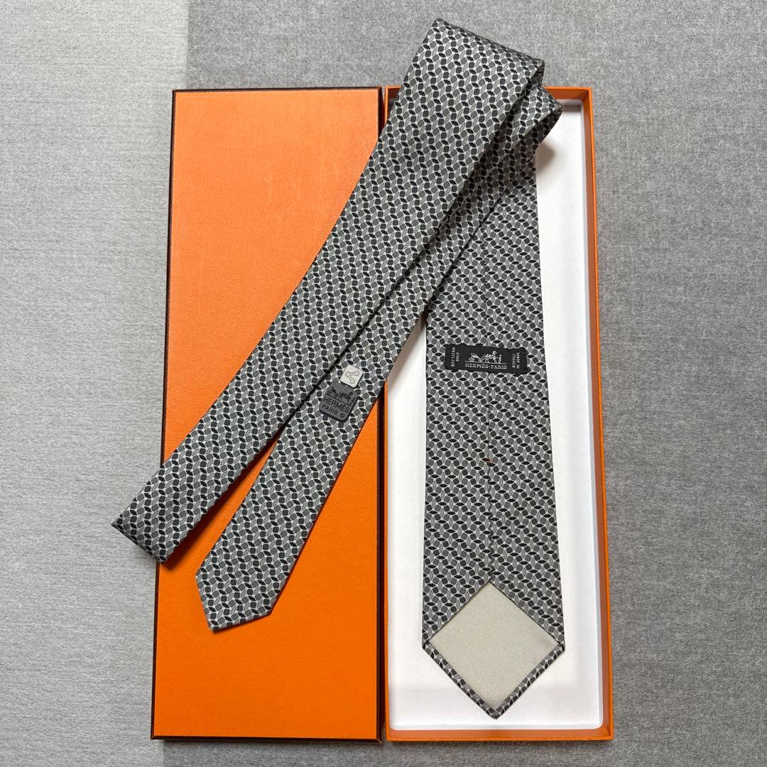 エルメス　ネクタイ　まとめて二本