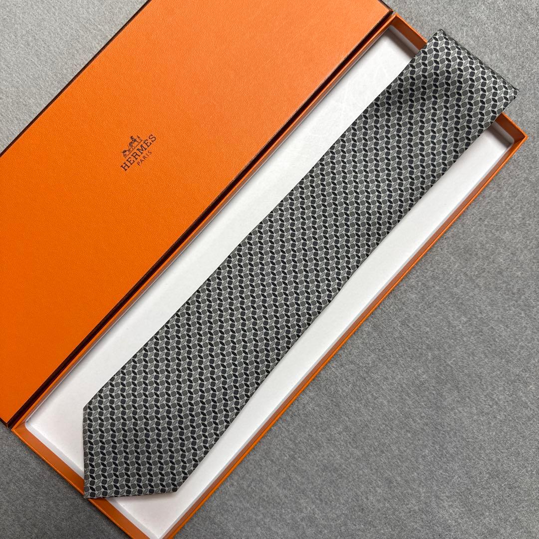 エルメス　ネクタイ　まとめて二本