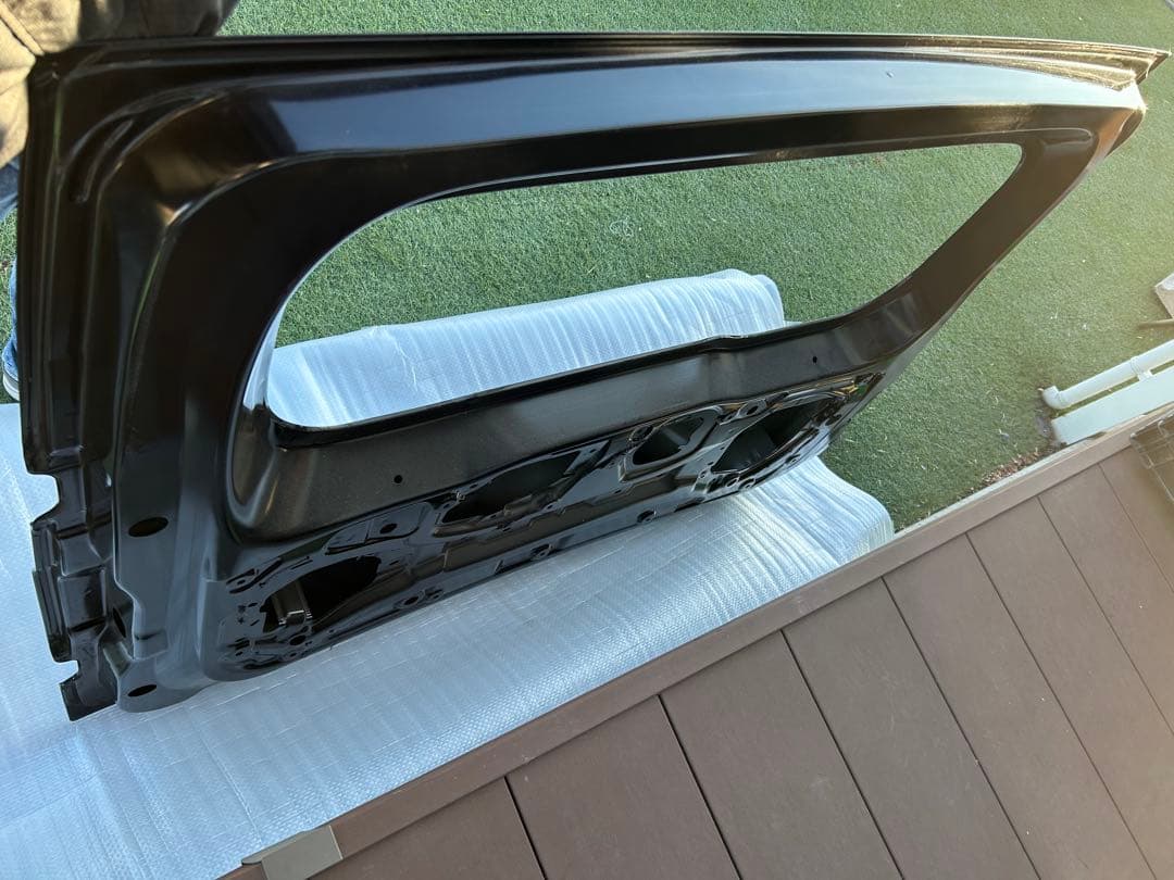 スズキ ジムニー (JB64W) 純正リアゲート/バックドア