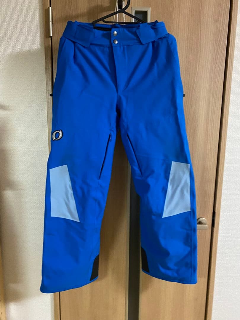 2023/2024 オンヨネ サロモンチームウエア　ジャケットSS パンツS