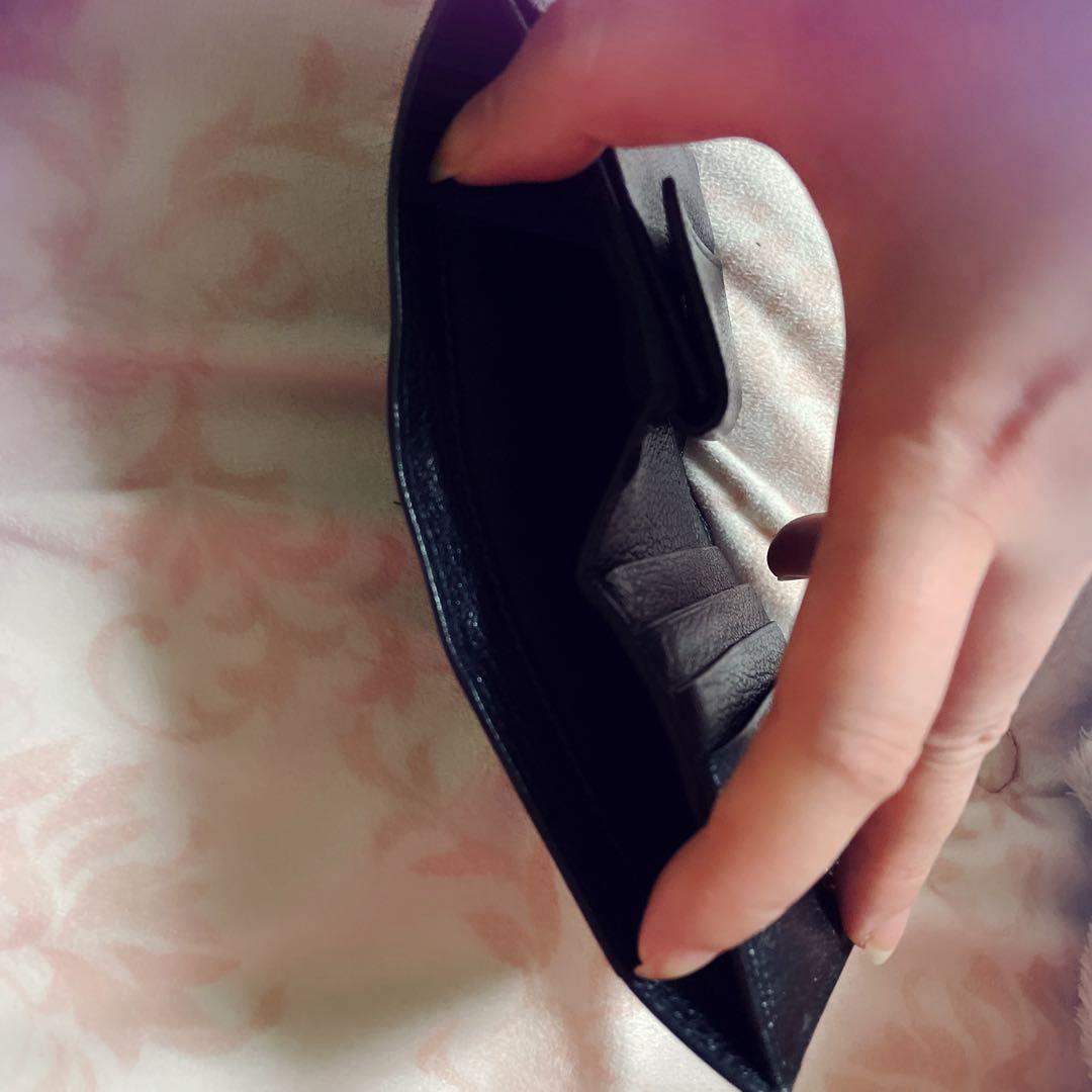 な*な様 miumiu マドラスパール2つ折り財布 ブラック