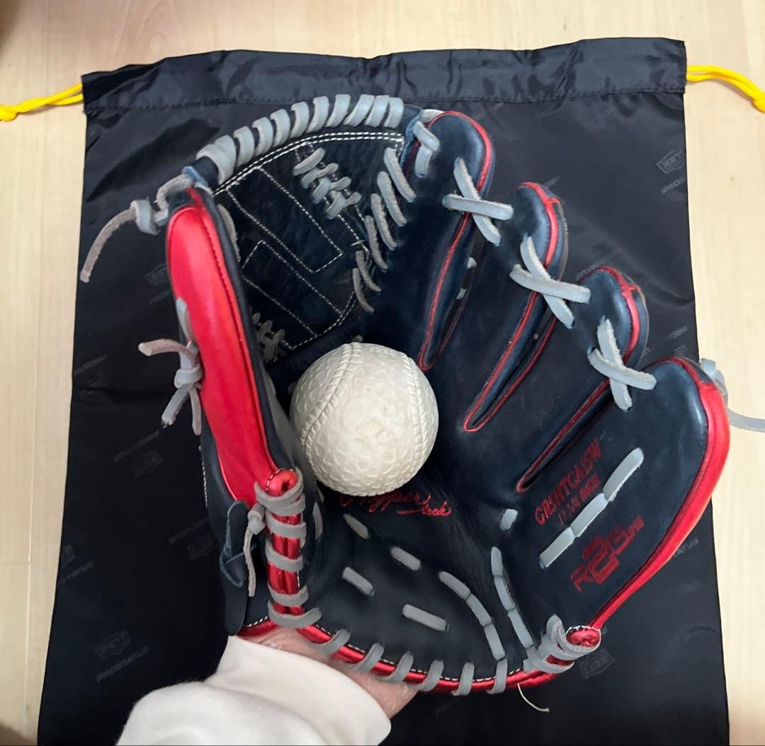 Rawlings 軟式グローブ 右投げ 黒赤　値段交渉可！