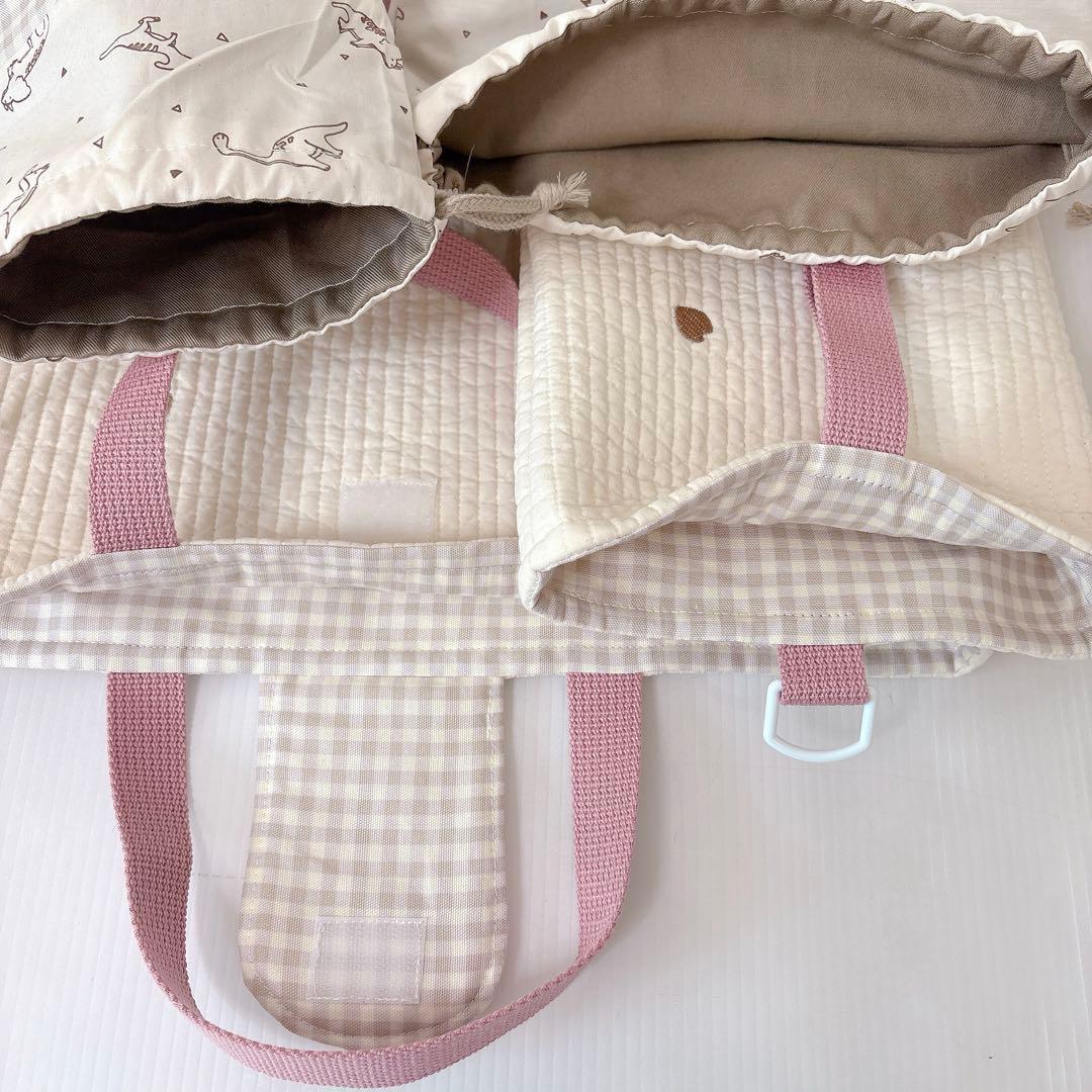 レッスンバッグ 上履き入れ　コップ袋　お弁当袋　ランチョンマット✖️2