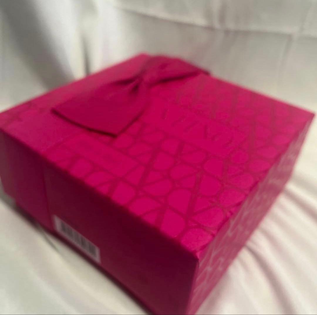 VALENTINO ドンナ ボーン イン ローマ セット 50ml + 15ml