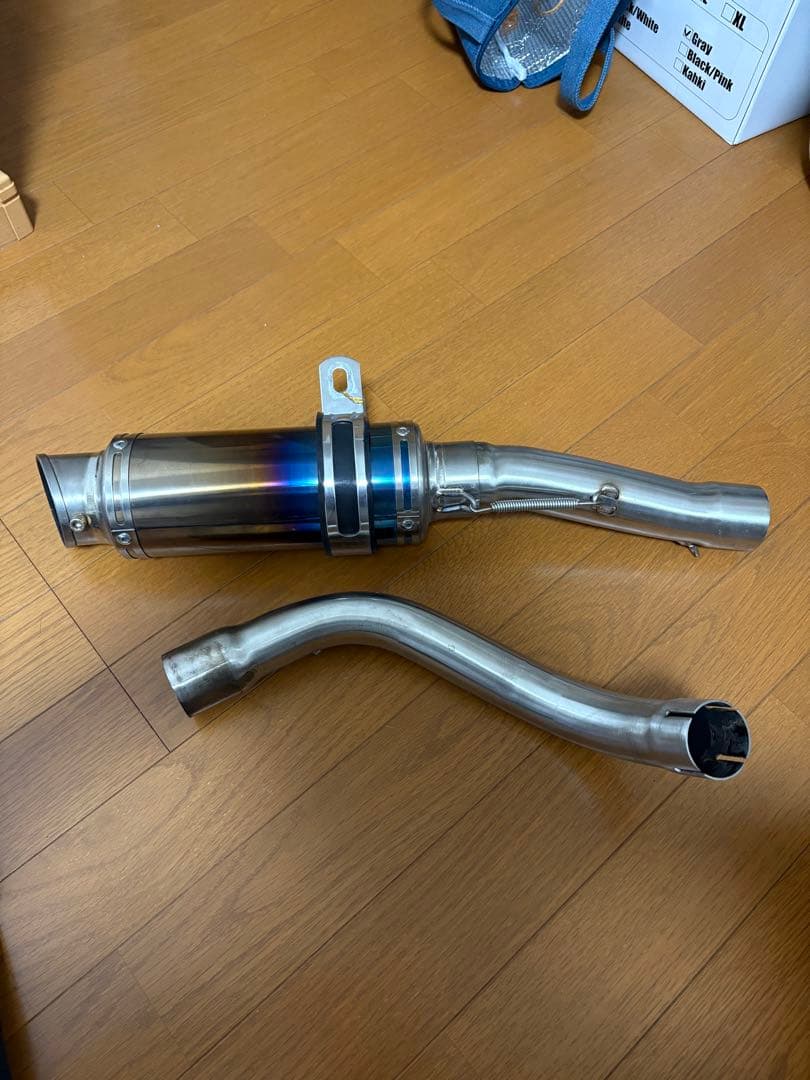 lciパーツ　マフラー　ホーネット250用